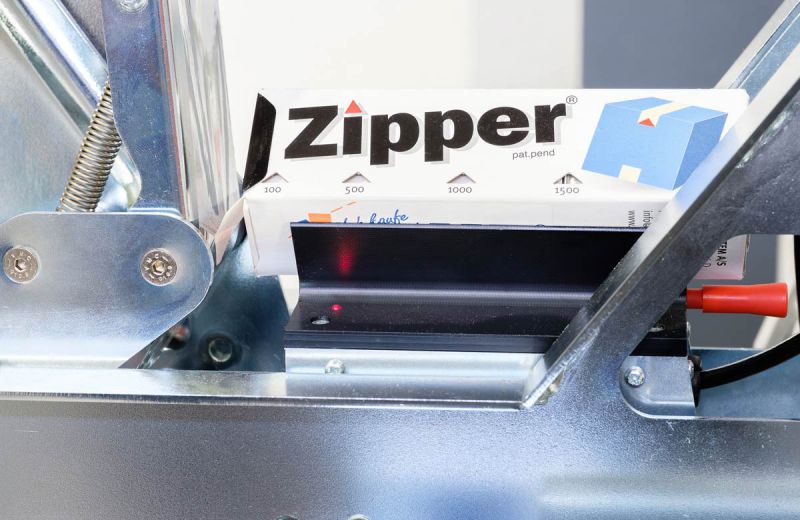 Zipper für EasyOpen-Verschluss (optional)