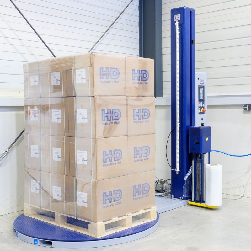 Stretchwickler mit Folien-Vordehnsystem